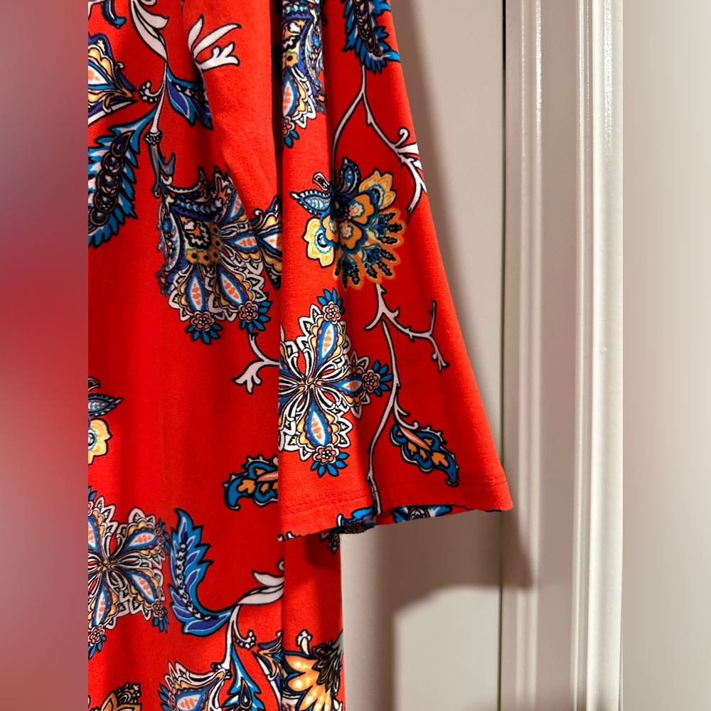 Red Paisley Print Mock Neck Swing Dress - XL - Picture 3 of 7